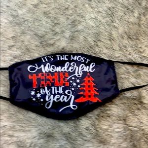 BOGO Christmas Mask No Filter Pocket